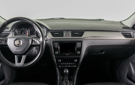 Skoda Rapid I, 2018 год, 1 699 000 рублей, 13 фотография