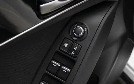 Mazda CX-4, 2022 год, 2 340 000 рублей, 19 фотография