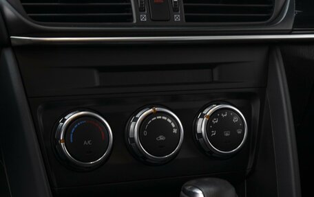 Mazda CX-4, 2022 год, 2 340 000 рублей, 17 фотография