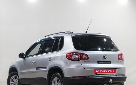 Volkswagen Tiguan I, 2011 год, 1 229 000 рублей, 4 фотография