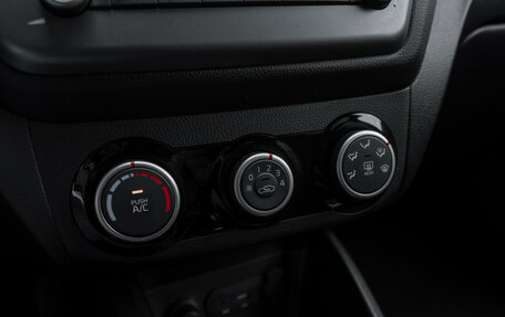 KIA Rio III рестайлинг, 2015 год, 895 000 рублей, 14 фотография