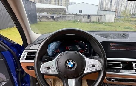 BMW 3 серия, 2022 год, 2 700 000 рублей, 8 фотография