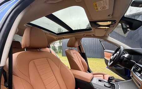 BMW 3 серия, 2022 год, 2 700 000 рублей, 13 фотография