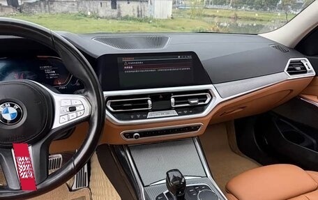 BMW 3 серия, 2022 год, 2 700 000 рублей, 9 фотография