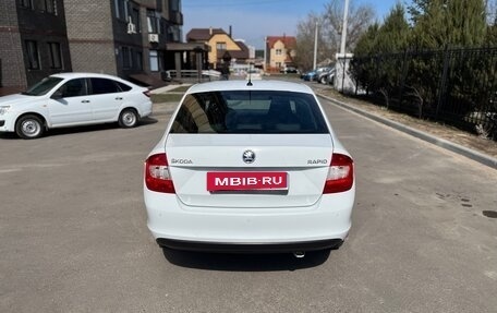 Skoda Rapid I, 2015 год, 890 000 рублей, 7 фотография