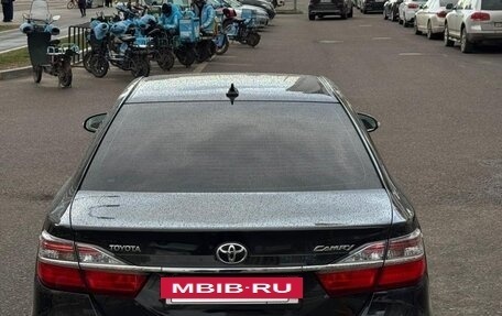 Toyota Camry, 2016 год, 1 900 000 рублей, 4 фотография