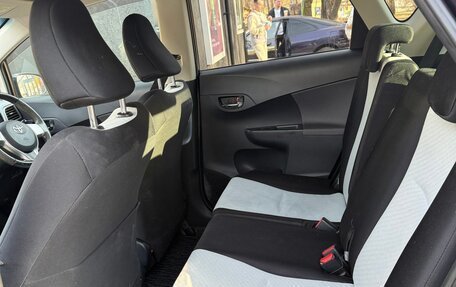 Toyota Ractis II, 2010 год, 670 000 рублей, 5 фотография