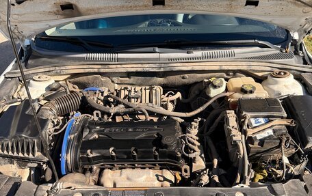 Chevrolet Cruze II, 2010 год, 620 000 рублей, 3 фотография