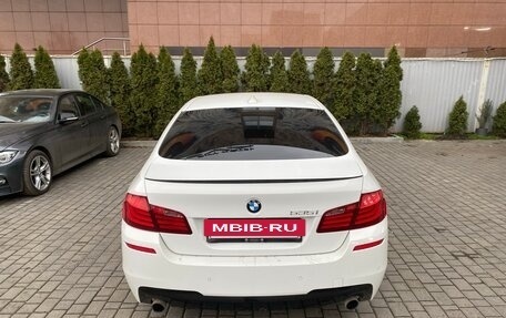 BMW 5 серия, 2010 год, 2 500 000 рублей, 3 фотография