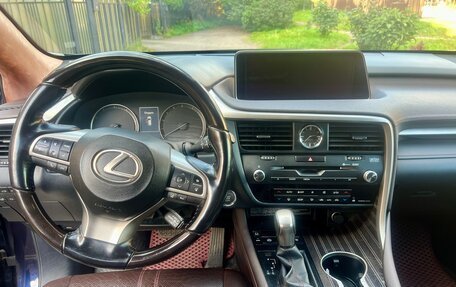 Lexus RX IV рестайлинг, 2016 год, 3 500 000 рублей, 9 фотография