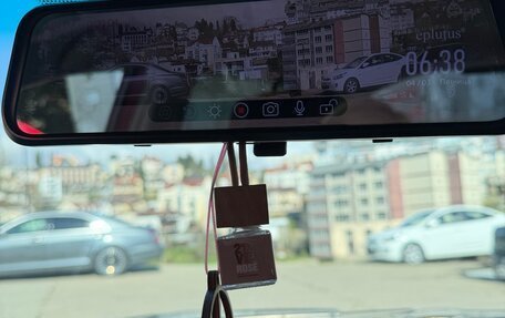 Toyota Yaris III рестайлинг, 2007 год, 650 000 рублей, 8 фотография