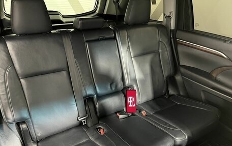 Toyota Highlander III, 2014 год, 2 649 000 рублей, 15 фотография