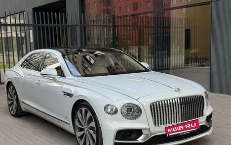 Bentley Flying Spur, 2020 год, 18 500 000 рублей, 2 фотография