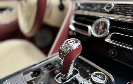 Bentley Flying Spur, 2020 год, 18 500 000 рублей, 14 фотография