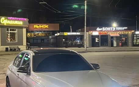 BMW 3 серия, 2017 год, 2 400 000 рублей, 8 фотография