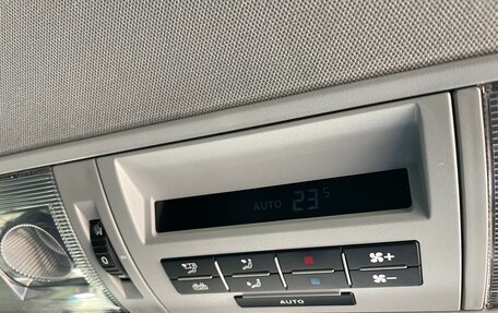 Volkswagen Caravelle T6 рестайлинг, 2017 год, 2 580 000 рублей, 17 фотография