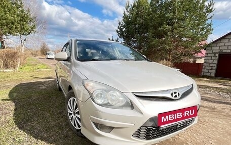 Hyundai i30 I, 2011 год, 695 000 рублей, 4 фотография