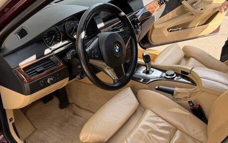 BMW 5 серия, 2007 год, 1 150 000 рублей, 17 фотография