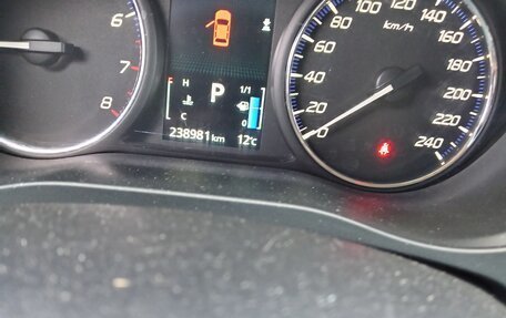 Mitsubishi Outlander III рестайлинг 3, 2014 год, 1 400 000 рублей, 6 фотография