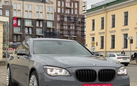 BMW 7 серия, 2014 год, 2 300 000 рублей, 4 фотография
