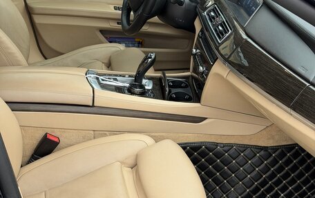 BMW 7 серия, 2014 год, 2 300 000 рублей, 12 фотография