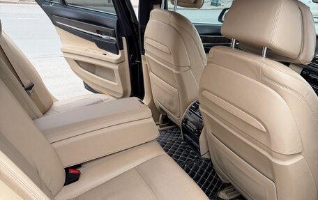 BMW 7 серия, 2014 год, 2 300 000 рублей, 16 фотография