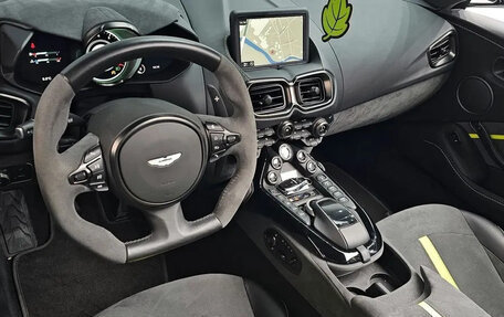 Aston Martin V8 Vantage IV, 2022 год, 18 000 000 рублей, 6 фотография