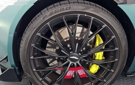 Aston Martin V8 Vantage IV, 2022 год, 18 000 000 рублей, 18 фотография