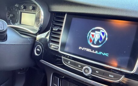 Buick Encore I, 2019 год, 1 650 000 рублей, 10 фотография