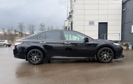 Toyota Camry, 2019 год, 3 150 000 рублей, 6 фотография