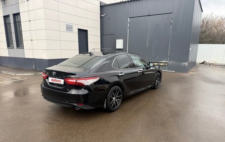 Toyota Camry, 2019 год, 3 150 000 рублей, 5 фотография