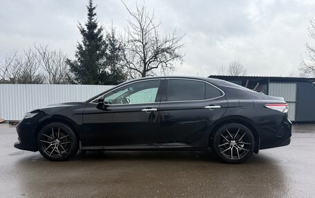 Toyota Camry, 2019 год, 3 150 000 рублей, 9 фотография