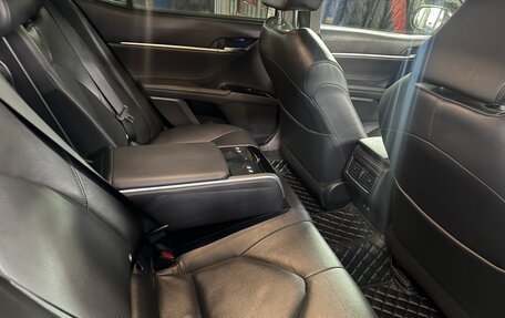 Toyota Camry, 2019 год, 3 150 000 рублей, 17 фотография