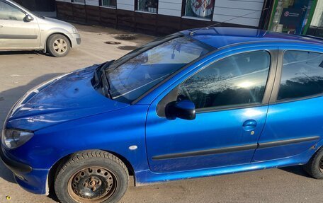 Peugeot 206, 2004 год, 210 000 рублей, 3 фотография