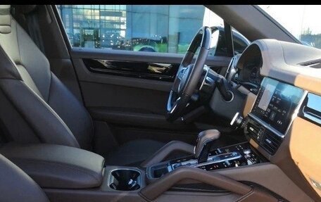 Porsche Cayenne III, 2019 год, 7 650 000 рублей, 12 фотография