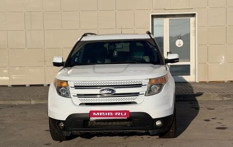 Ford Explorer VI, 2014 год, 1 860 000 рублей, 2 фотография