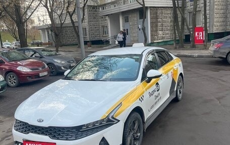 KIA K5, 2021 год, 1 815 000 рублей, 4 фотография