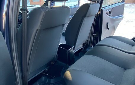 Chevrolet Niva I рестайлинг, 2017 год, 640 000 рублей, 12 фотография