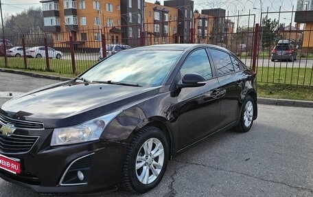 Chevrolet Cruze II, 2013 год, 900 000 рублей, 3 фотография