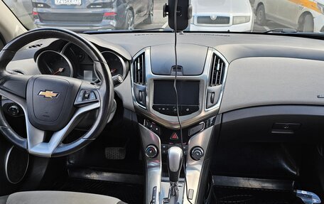 Chevrolet Cruze II, 2013 год, 900 000 рублей, 4 фотография