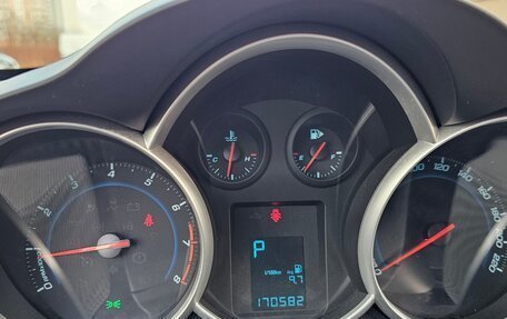 Chevrolet Cruze II, 2013 год, 900 000 рублей, 14 фотография