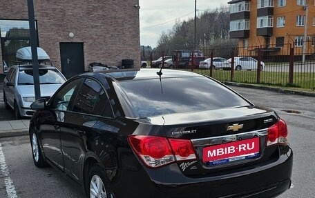 Chevrolet Cruze II, 2013 год, 900 000 рублей, 8 фотография