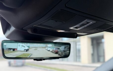 Land Rover Range Rover Evoque II, 2019 год, 3 997 000 рублей, 36 фотография