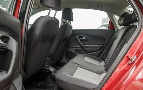 Volkswagen Polo VI (EU Market), 2013 год, 798 000 рублей, 28 фотография