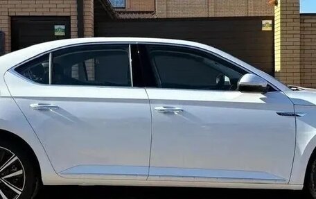 Skoda Superb III рестайлинг, 2025 год, 2 900 000 рублей, 4 фотография