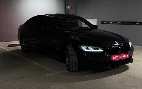 BMW 5 серия, 2021 год, 4 650 000 рублей, 2 фотография