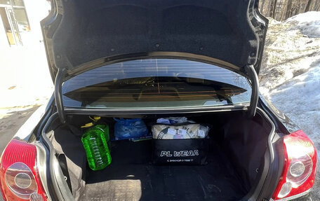 Toyota Avensis III рестайлинг, 2006 год, 780 000 рублей, 18 фотография