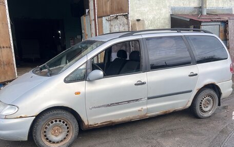 SEAT Alhambra II рестайлинг, 1997 год, 160 000 рублей, 2 фотография