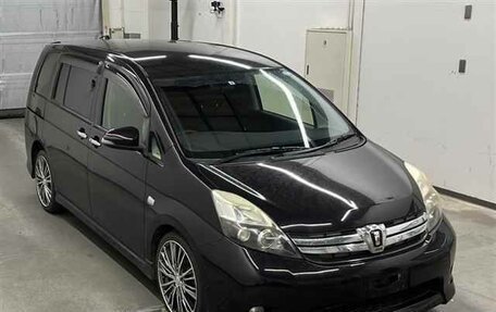 Toyota ISis I, 2013 год, 1 250 000 рублей, 16 фотография