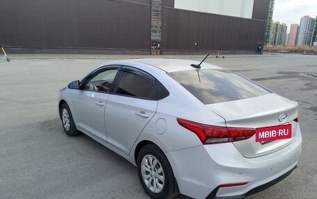 Hyundai Solaris II рестайлинг, 2017 год, 945 000 рублей, 6 фотография